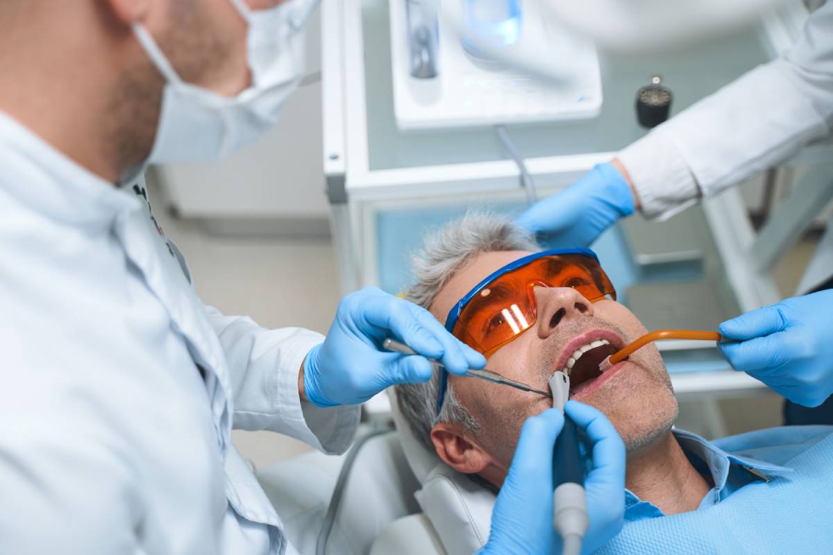 What You Need to Know About Dental Treatment Options